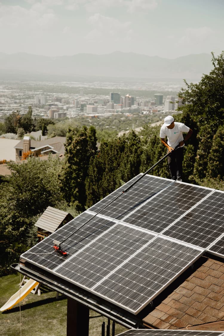 Solar Panel Cleaning Services | Boost Efficiency & Longevity - MiNT ...