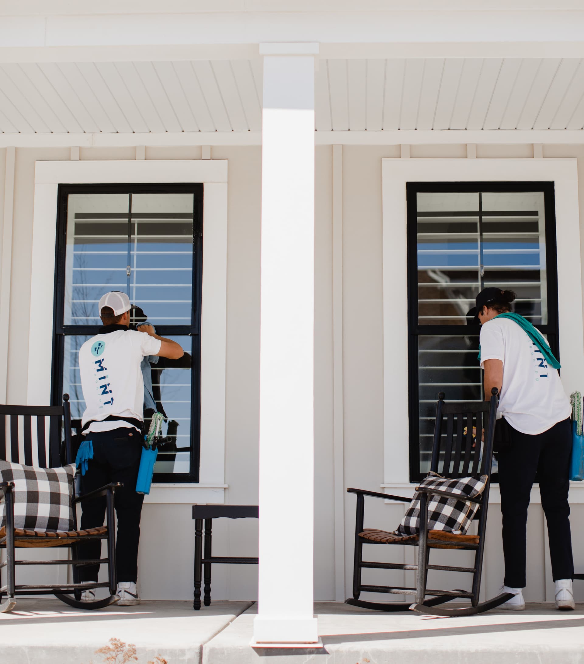 How Window Cleaning Boosts Your Home’s Curb Appeal (and Increases Value) image